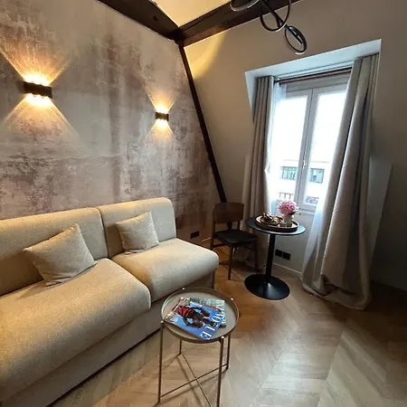 Grand Elegant Parc Monceau * Parigi