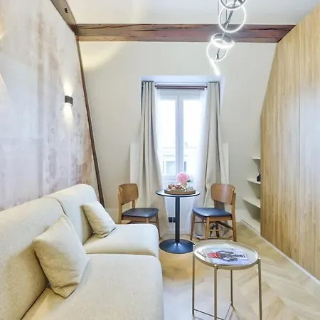 Grand Elegant Parc Monceau