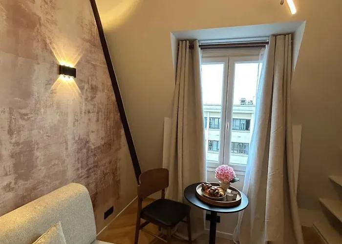 Grand Elegant Parc Monceau Apartamento París