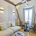 아파트 Grand Elegant Parc Monceau *