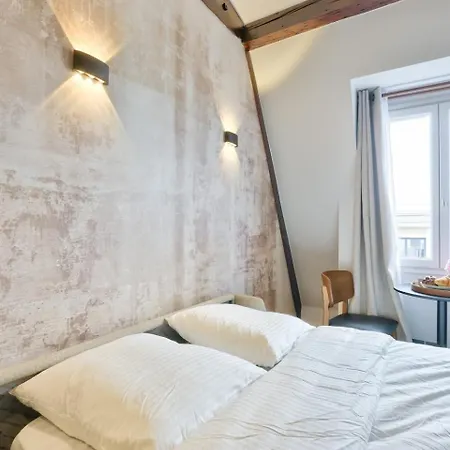 Lägenhet Grand Elegant Parc Monceau